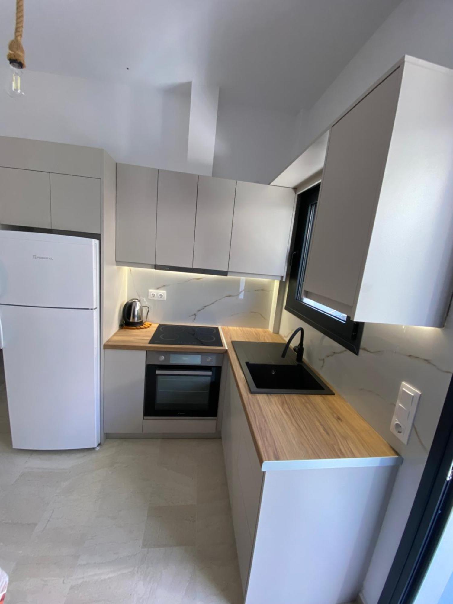 Akrogiali Apartments Барбати Экстерьер фото